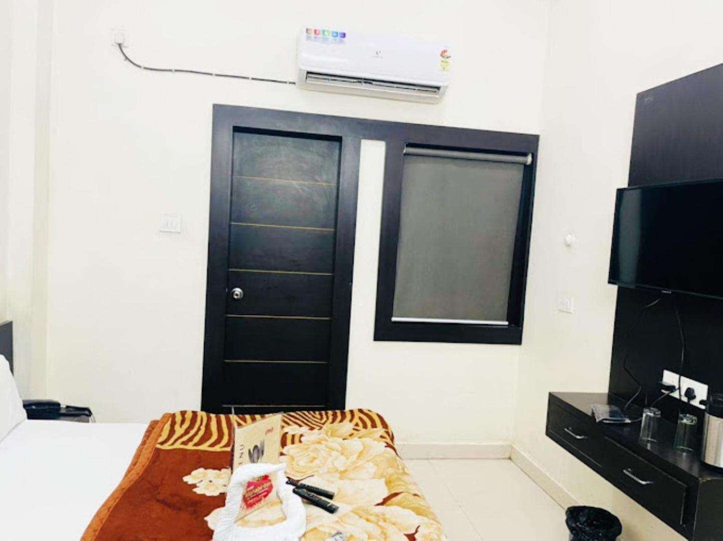 Hotel Mahabir Inn Mathura Exterior foto