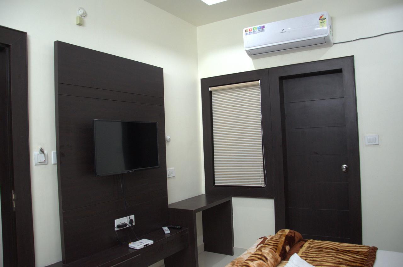 Hotel Mahabir Inn Mathura Exterior foto